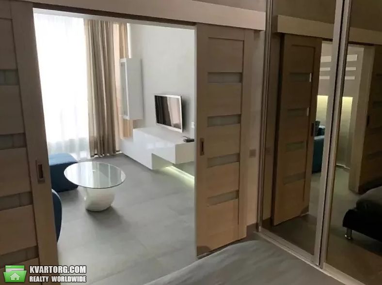 Rent out 2-room apartment. Киев,  Победы пр — photo 3