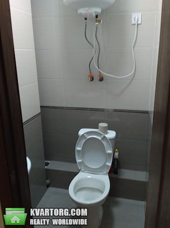 Rent out 2-room apartment. Киев, Русово — photo 2