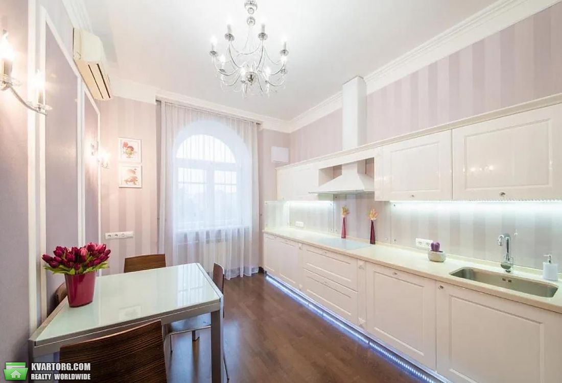 Rent out 2-room apartment. Киев,  Гарматная — photo 5