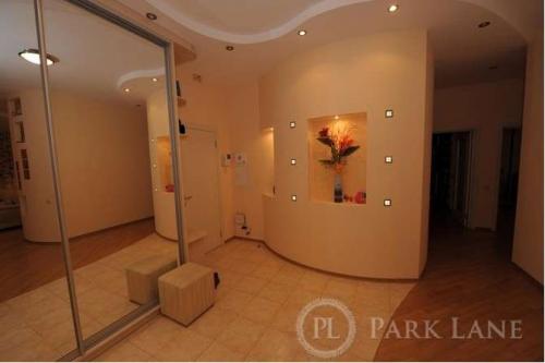 Sell 3-room apartment. Киев, Леваневского — photo 1