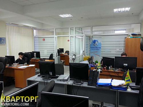 Rent out office. Киев,  Антоновича — photo 1
