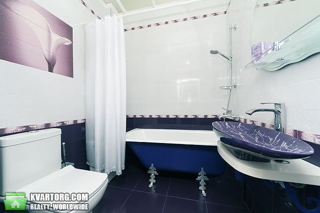 Rent out 2-room apartment. Киев, Лютеранскаая — photo 1