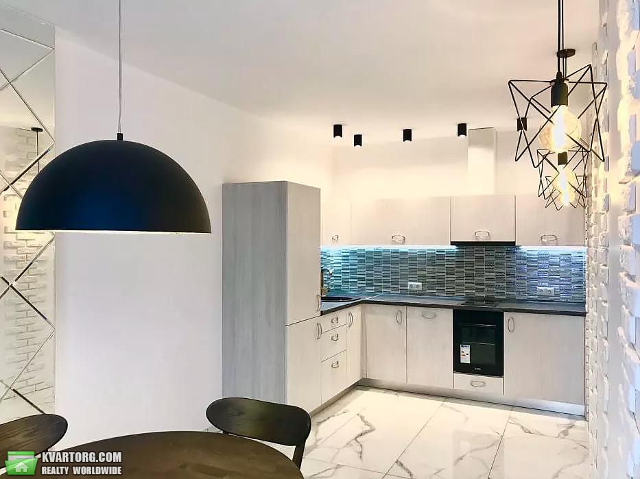 Rent out 1-room apartment. Киев,  Антоновича — photo 10