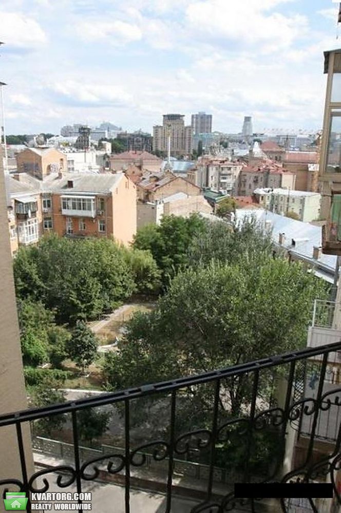 Rent out 2-room apartment. Киев,  Михайловский пер — photo 8