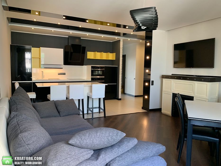 Sell 2-room apartment. Киев,  Вышгородская — photo 1