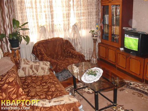Rent out 3-room apartment. Киев, Коминтерна — photo 7