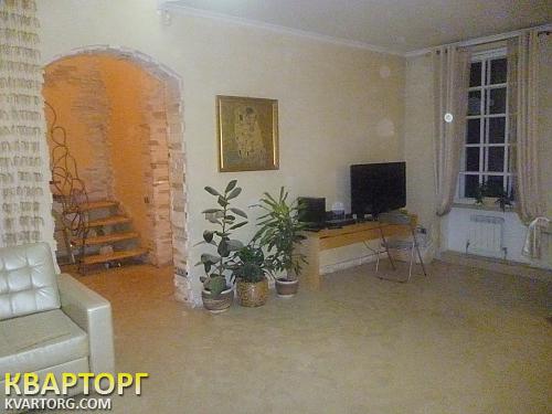 Rent out house. Киев,  Садовая — photo 3