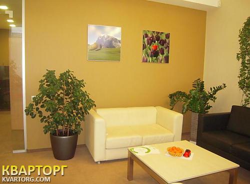 Rent out office. Киев,  Жилянская — photo 1