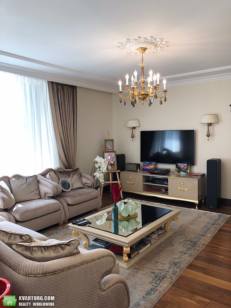 Rent out 3-room apartment. Киев, Драгомирова ул. — photo 7