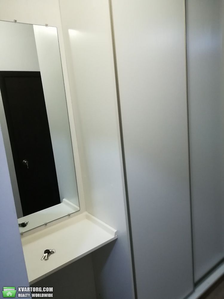 Rent out 1-room apartment. Киев, Ракетная — photo 7