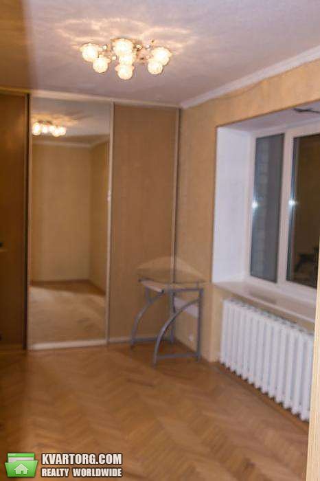 Sell 3-room apartment. Киев,  Набережно-Крещатикская — photo 2