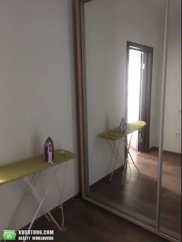 Rent out 1-room apartment. Киев,  Воскресенская — photo 2