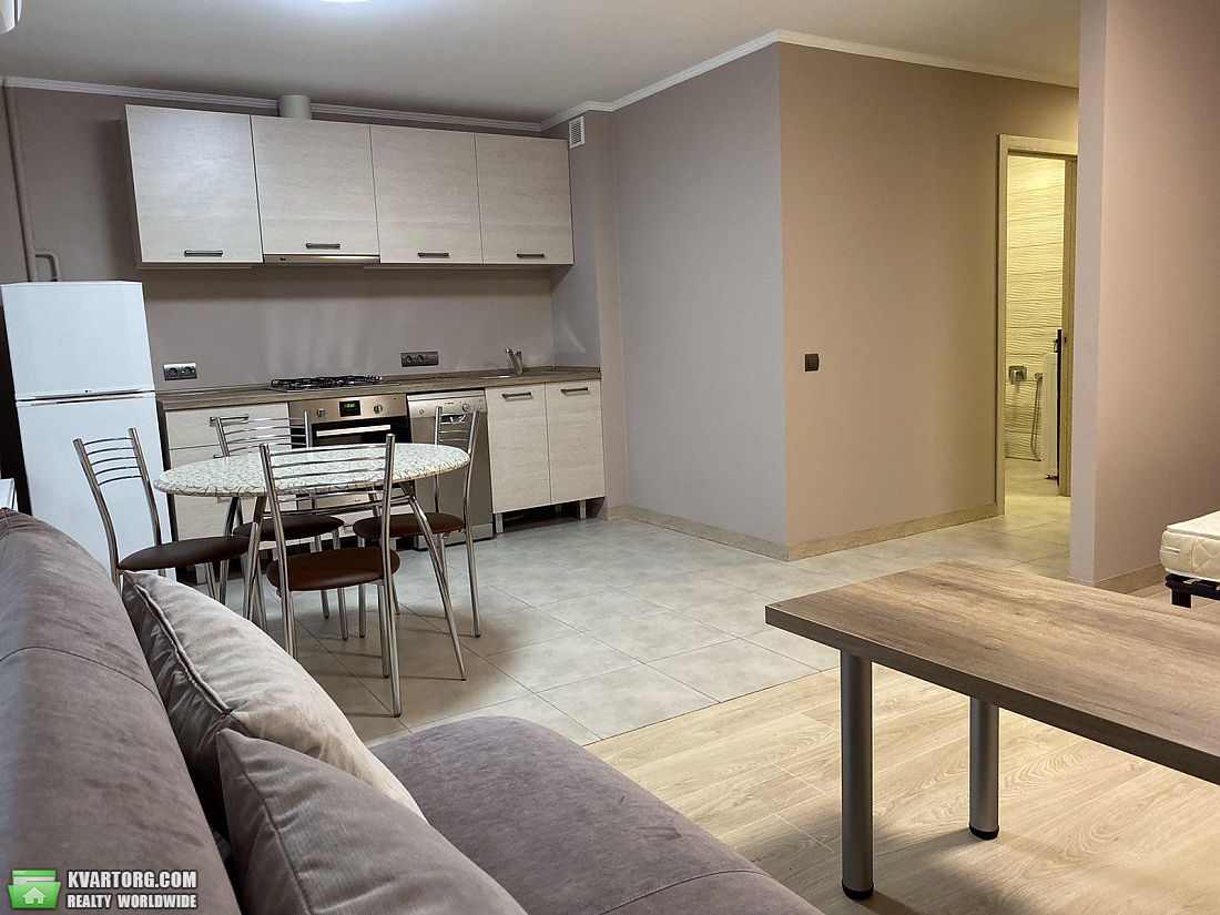Rent out 1-room apartment. Киев,  Московская — photo 2