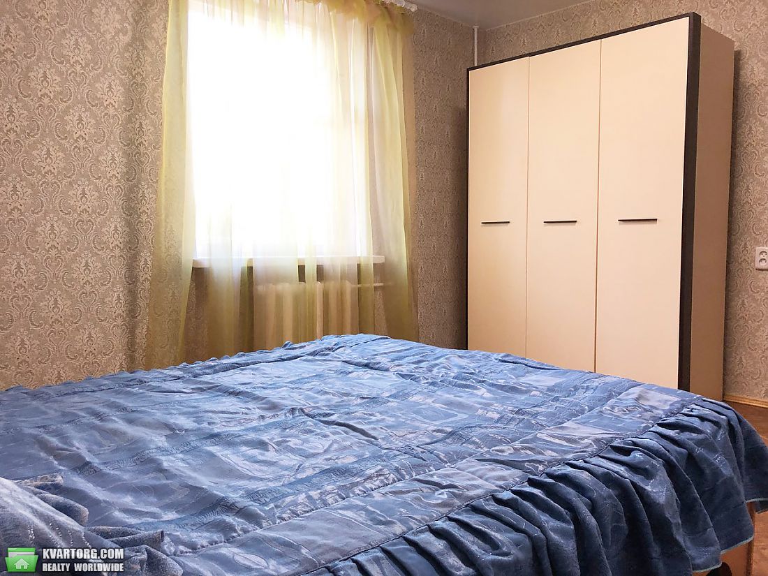 Rent out 3-room apartment. Киев,  Симиренко — photo 3