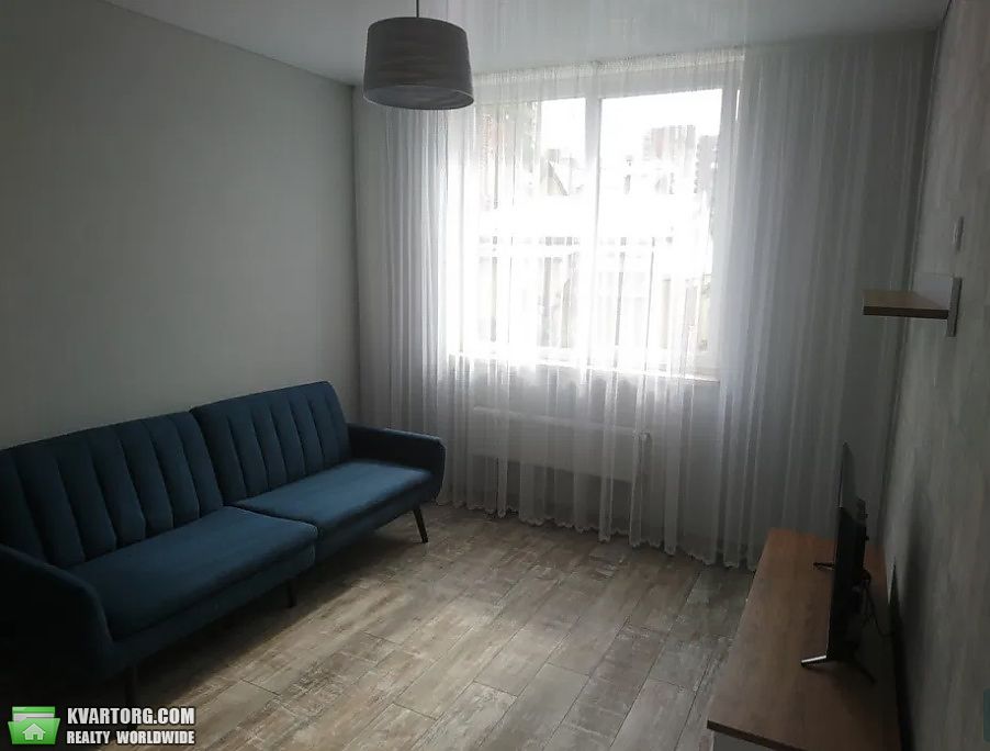 Rent out 1-room apartment. Львов, Струмок — photo 6