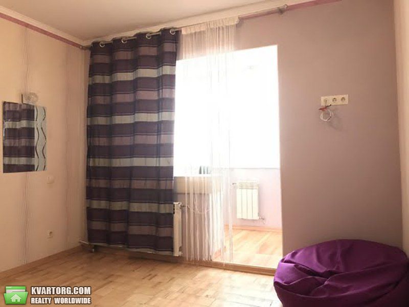 Sell 4-room apartment. Киев,  Ирпенская — photo 6
