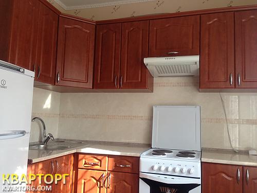Rent out 1-room apartment. Киев, Чавдар — photo 1