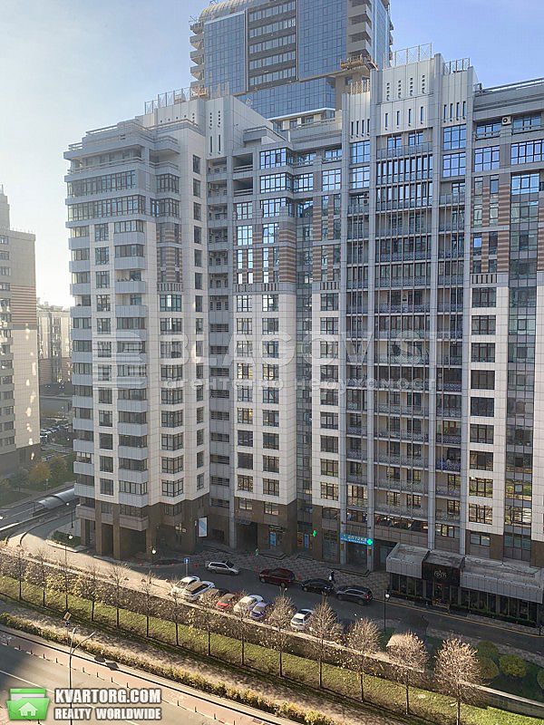 Rent out 3-room apartment. Киев, Драгомирова Михаила — photo 1