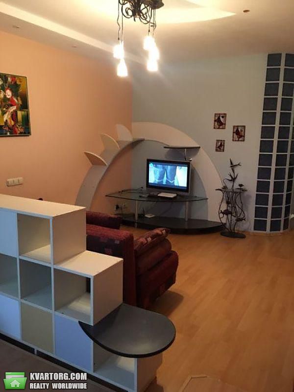 Rent out 1-room apartment. Киев,  Гайдара — photo 4