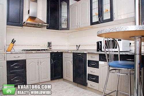 Rent out 1-room apartment. Киев, Хорольская — photo 1