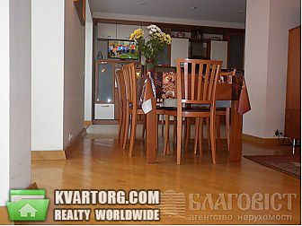 Sell 3-room apartment. Киев, Клиническая — photo 1