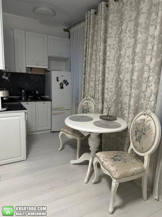 Rent out 1-room apartment. Киев, Алмазова — photo 4