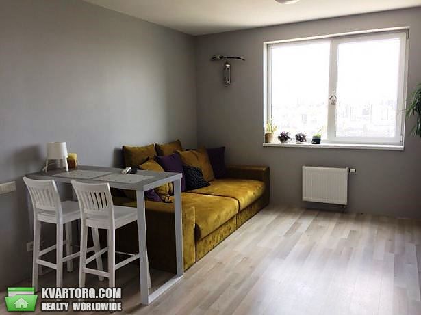 Sell 1-room apartment. Киев,  Богдановская — photo 1