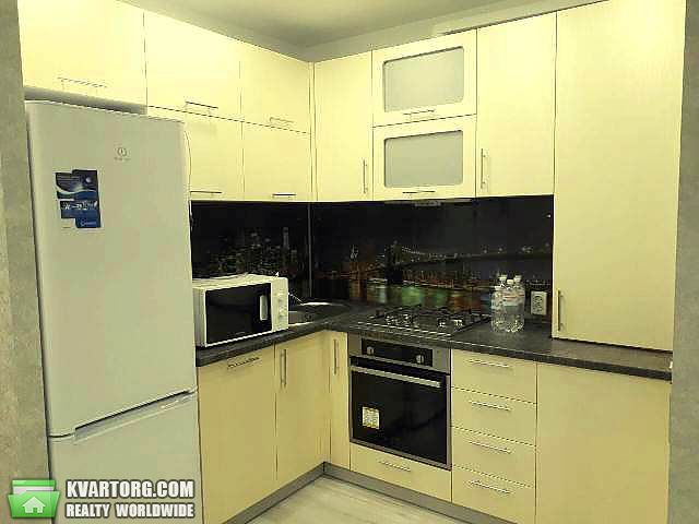 Rent out 2-room apartment. Днепропетровск,  Жуковского — photo 4