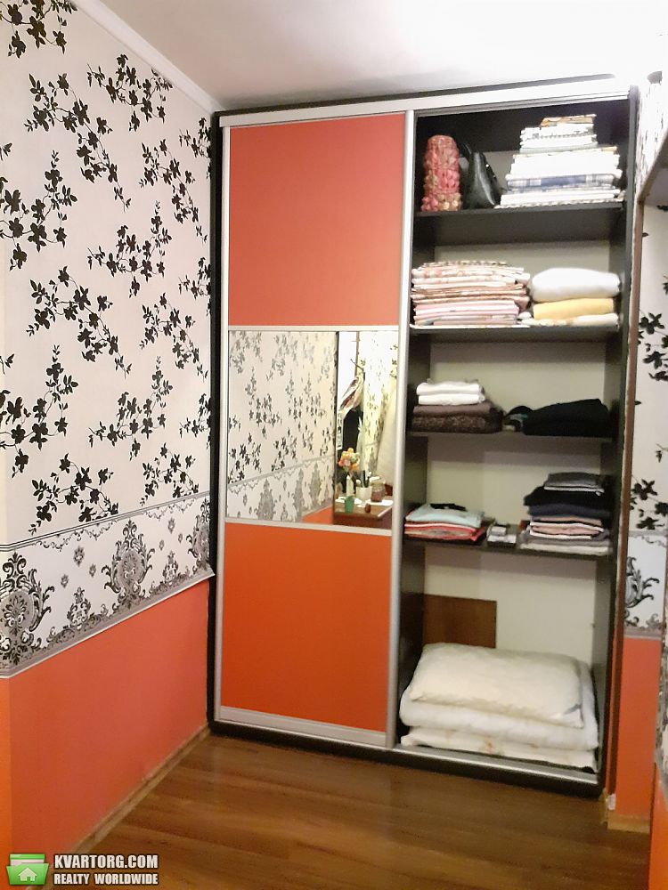 Rent out 2-room apartment. Киев,  Миропольская — photo 10