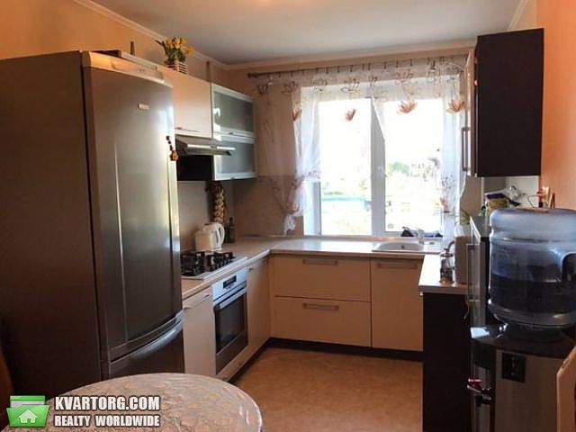 Sell 3-room apartment. Киев,  Ватутина пр — photo 1