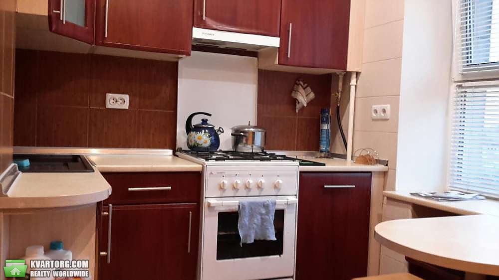 Rent out 3-room apartment. Киев,  Братиславская — photo 6