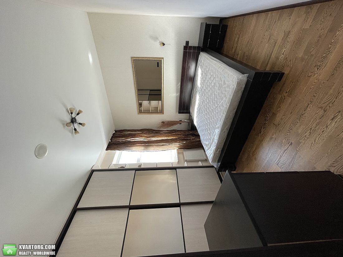 Rent out 2-room apartment. Киев, Михновского — photo 9