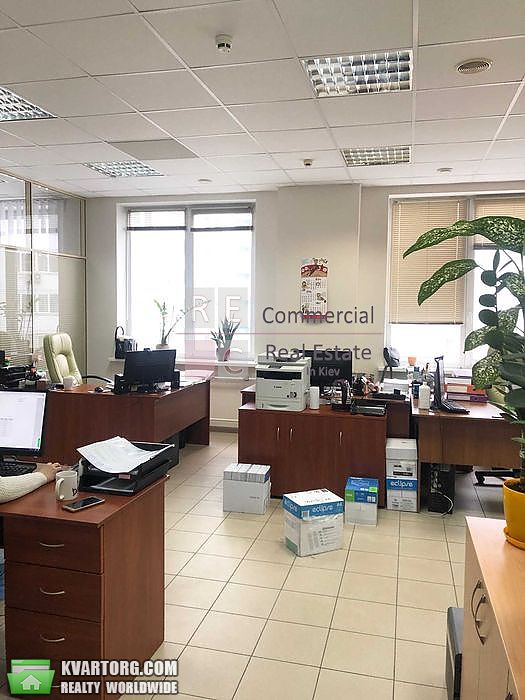 Rent out office. Киев, Бажана Николая просп. — photo 1