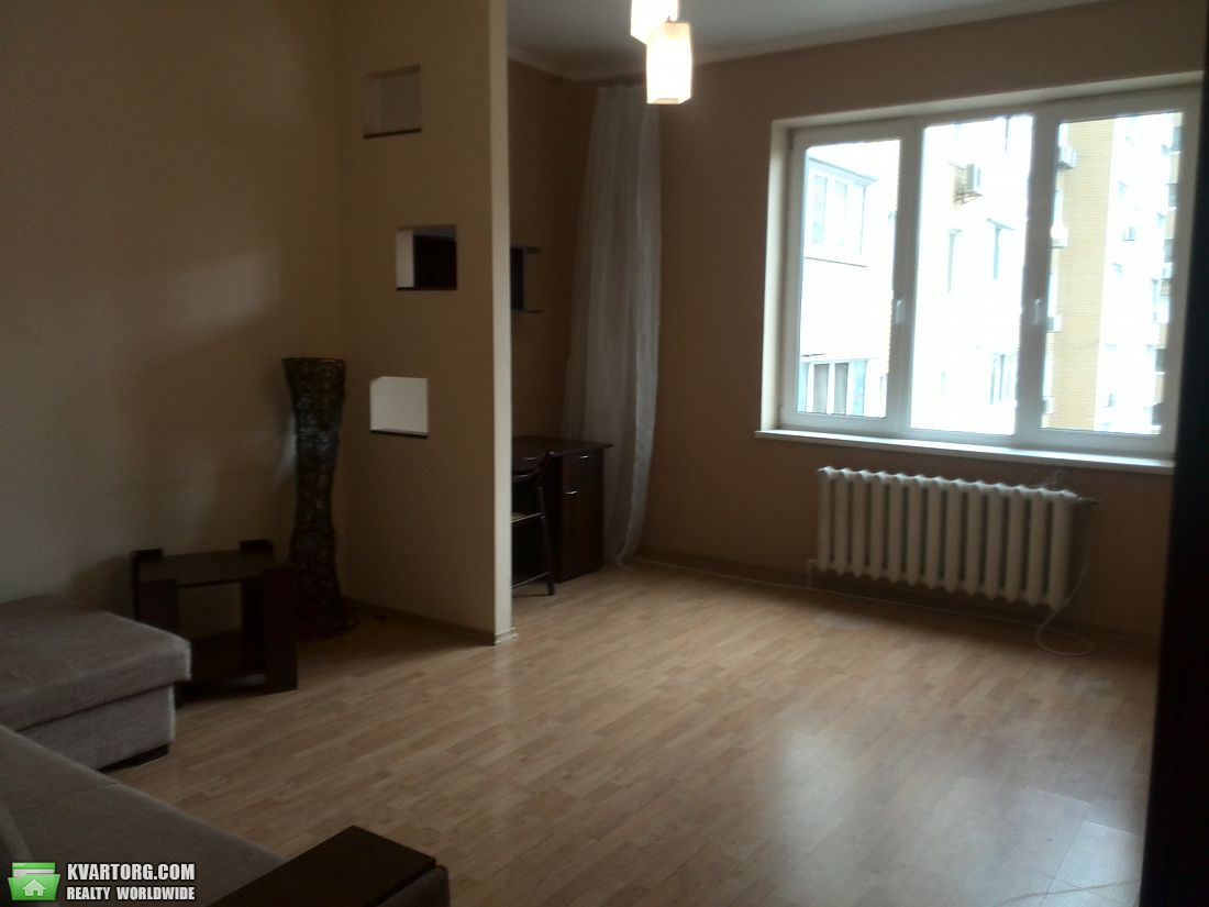 Sell 1-room apartment. Киев,  Урловская — photo 9