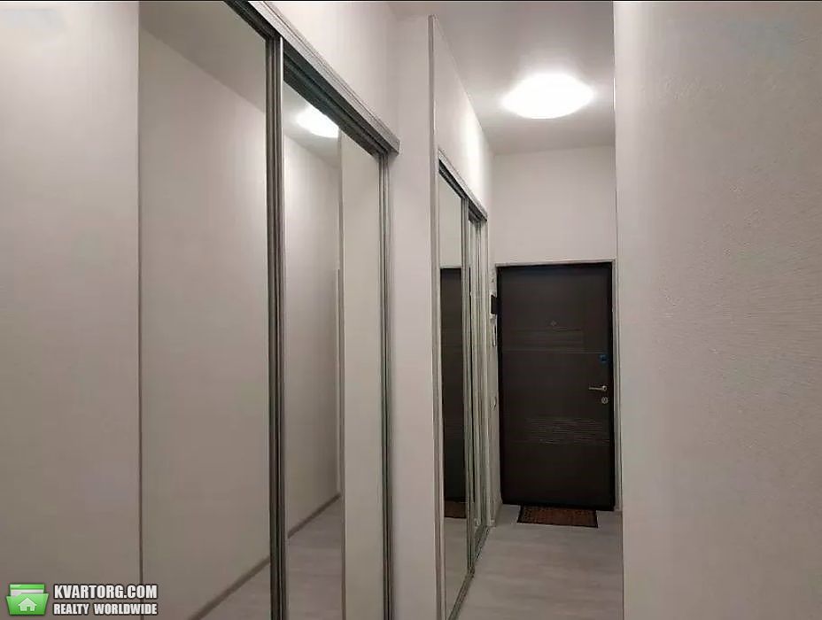 Rent out 1-room apartment. Киев,  Крушельницкой — photo 6