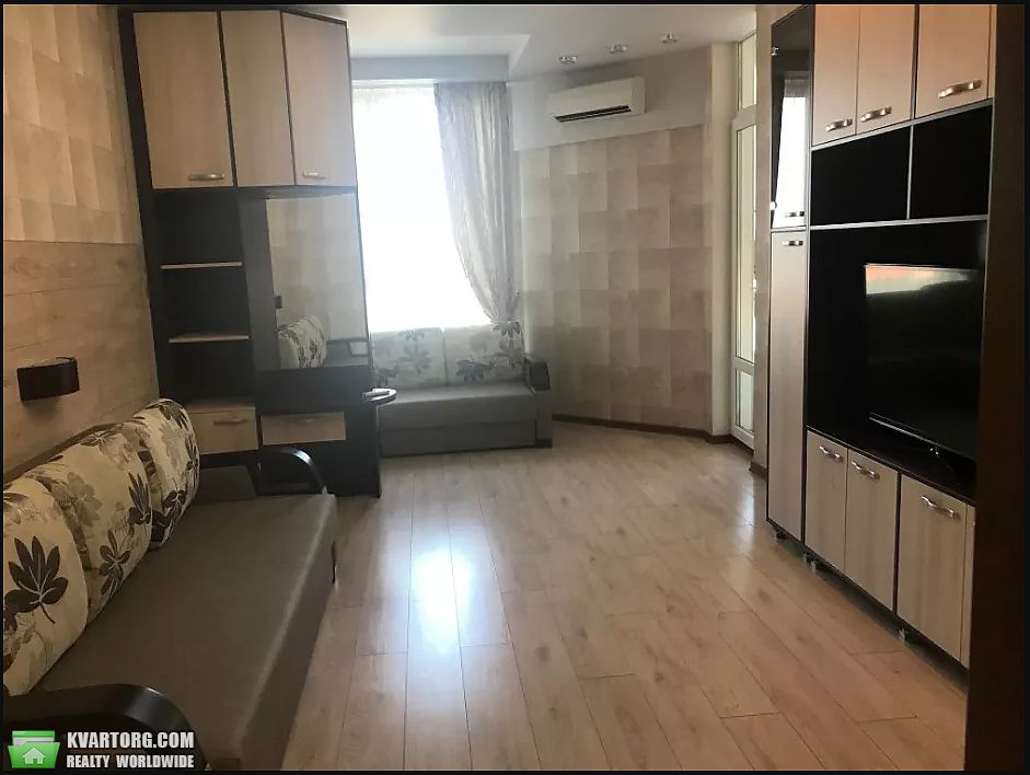 Rent out 2-room apartment. Киев, Кудряшова — photo 2