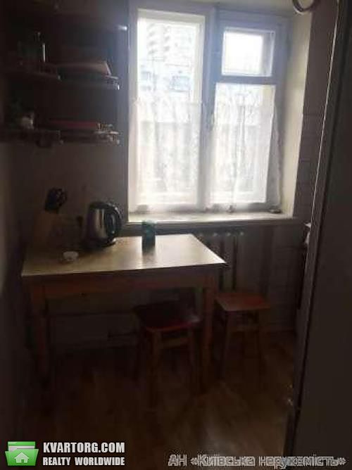 Sell 2-room apartment. Киев,  Вышгородская — photo 2