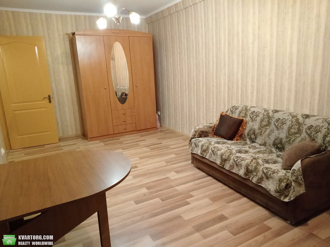 Rent out 1-room apartment. Киев,  Липковского — photo 2