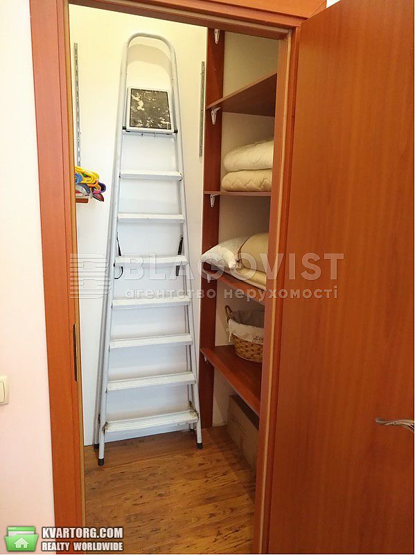 Sell 3-room apartment. Киев,  Владимирская — photo 7