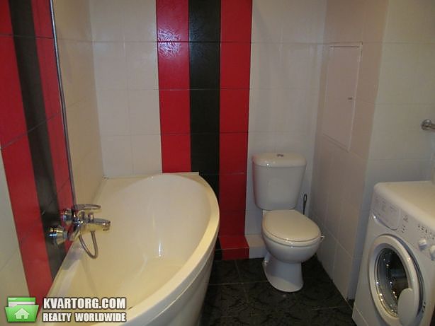 Rent out 1-room apartment. Киев,  Ревуцкого — photo 1