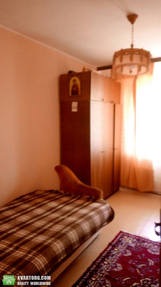 Rent out 2-room apartment. Киев,  Высоцкого бул — photo 3