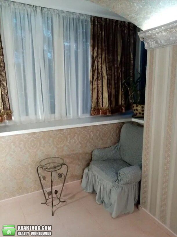 Rent out 1-room apartment. Киев,  Предславинская — photo 4