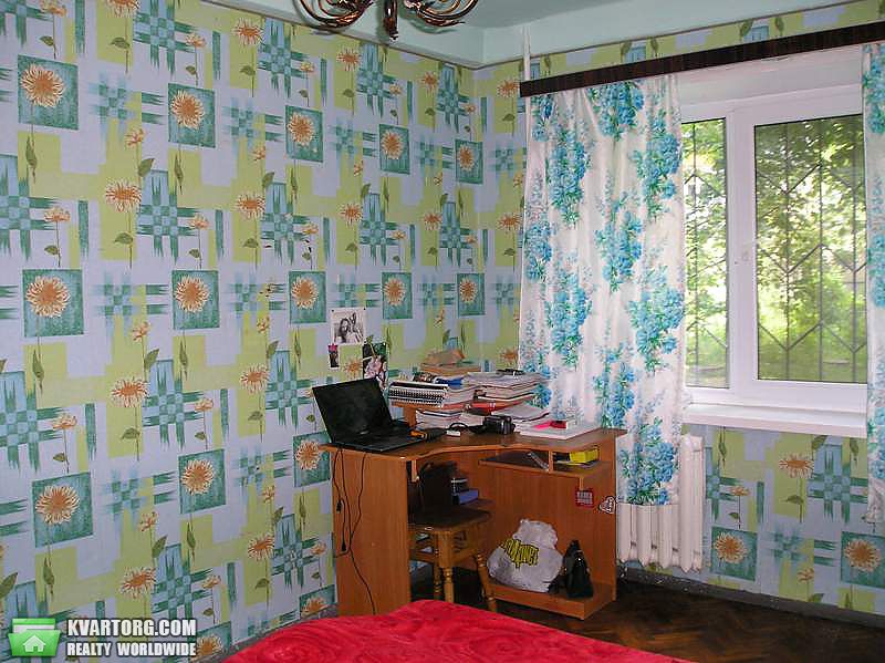 Sell 3-room apartment. Киев,  Волгоградская — photo 1