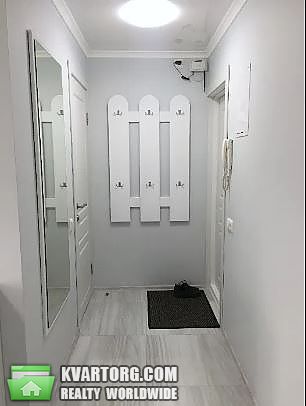 Rent out 1-room apartment. Киев,  Жилянская — photo 5