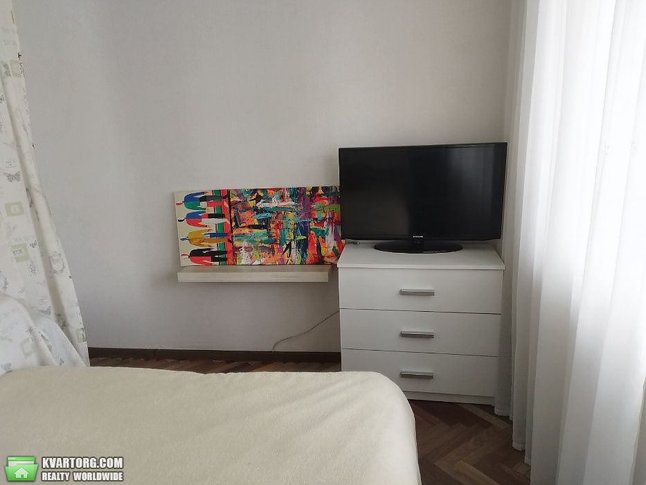 Sell 2-room apartment. Киев, Соборности пр — photo 9