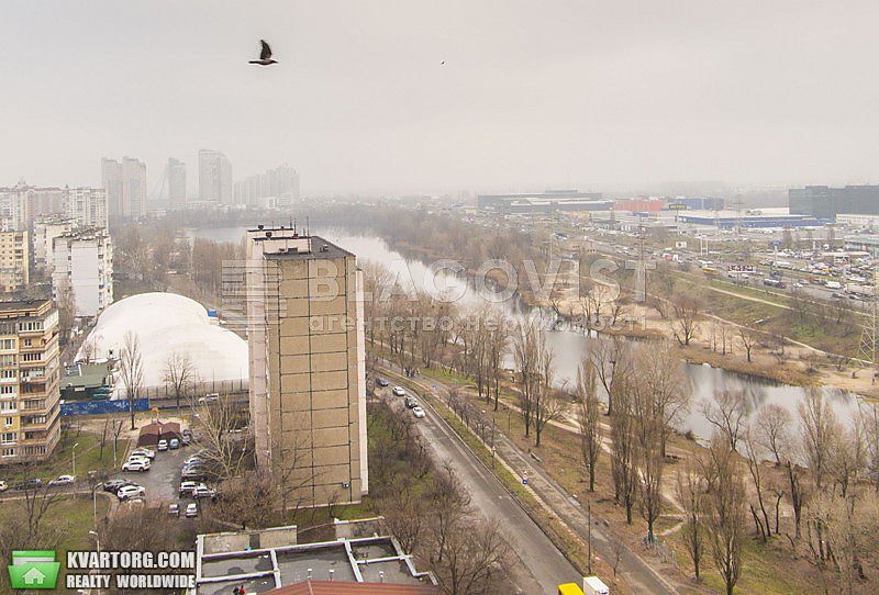 Rent out 2-room apartment. Киев, Иорданская — photo 7