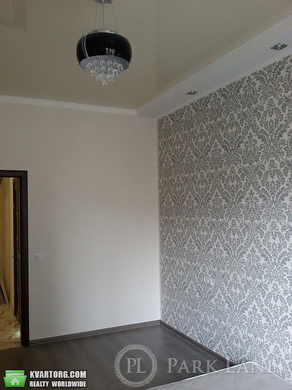 Sell 2-room apartment. Киев,  Драгомирова — photo 3