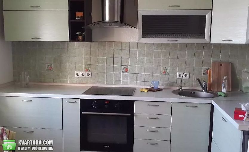 Sell 2-room apartment. Киев,  Урловская — photo 3
