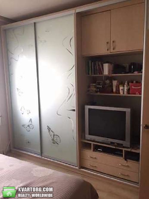 Sell 2-room apartment. Киев,  Лайоша Гавро — photo 3