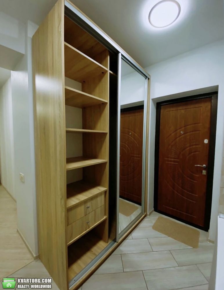 Rent out 1-room apartment. Киев,  Гарматная — photo 5